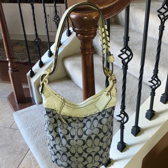 Coach Bleeker Signature C denim blue Shoulder Bag w/gold hardware year 2007 - Picture 11 of 15